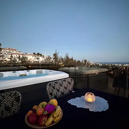 Luxury Penthouse In Arguineguin With Ocean Views Mogan